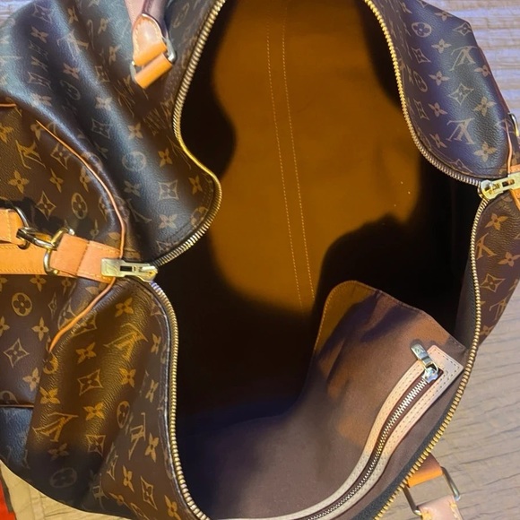 Louis Vuitton Keepall Bandoulière 55 - Picture 6 of 15